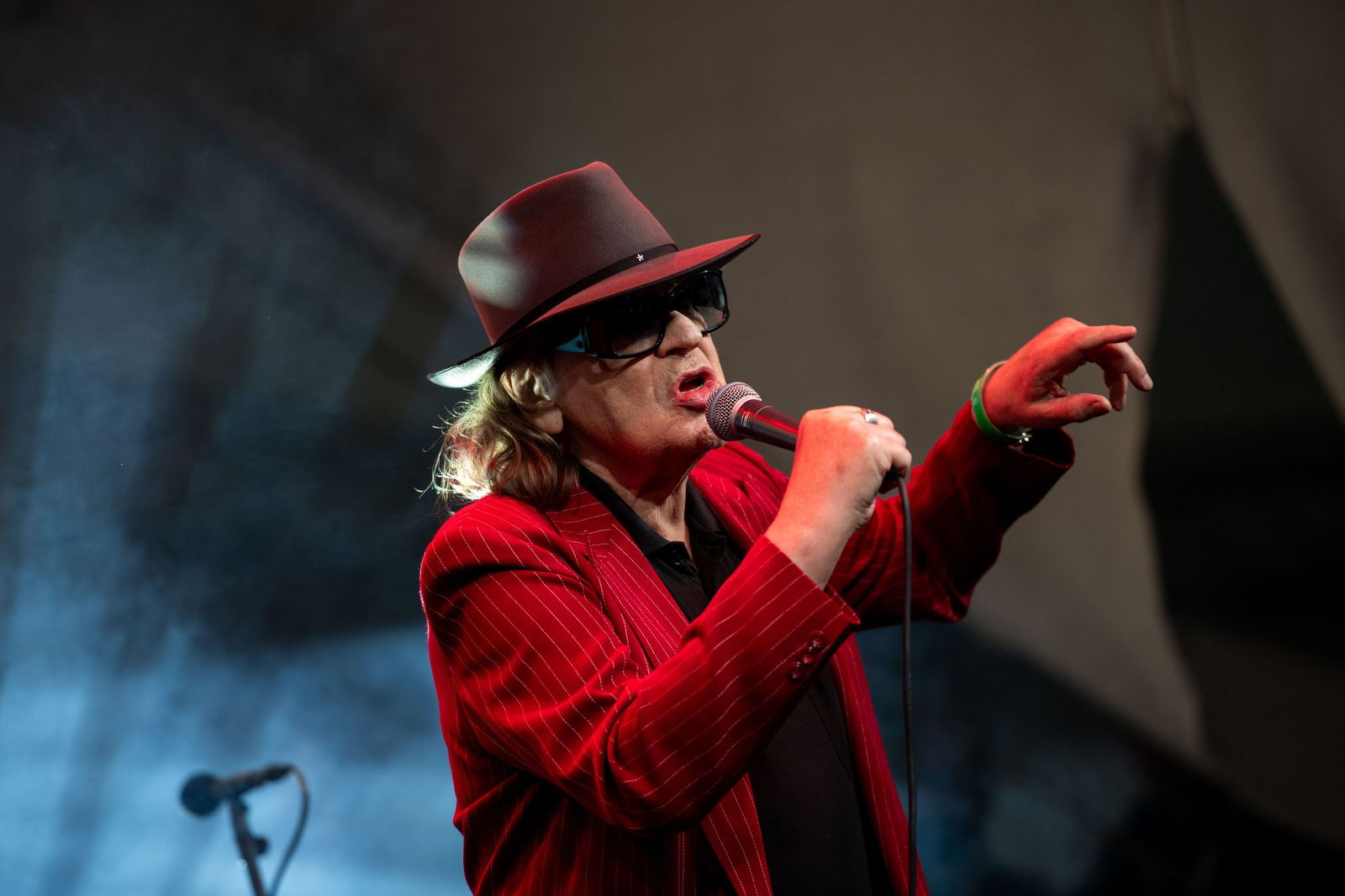 Eigentlich ist Udo Lindenberg gegen Krieg jeder Art, also Pazifist. Doch in diesen Zeiten sei eine Aufrüstung Deutschlands trotzdem nötig, findet er.