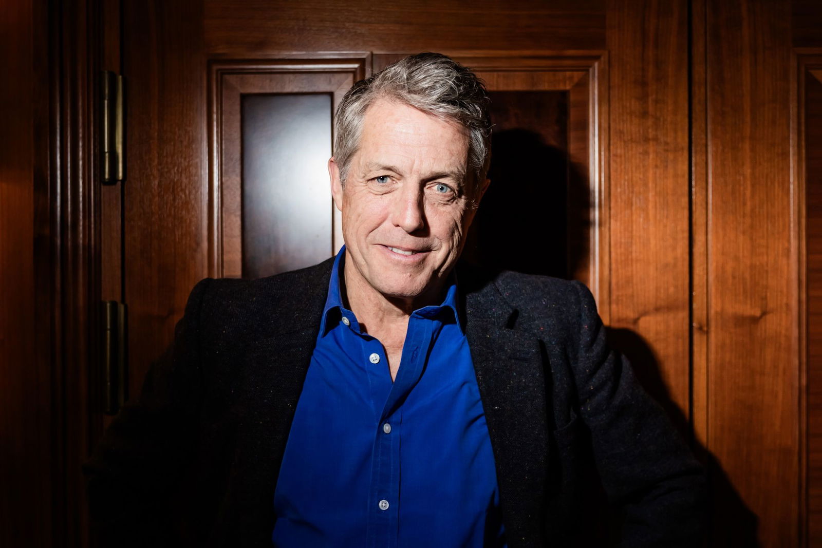 Mit seinem Hundeblick galt Hugh Grant früher als Frauenschwarm, so wie in der Romanze «Notting Hill». (Archivbild)