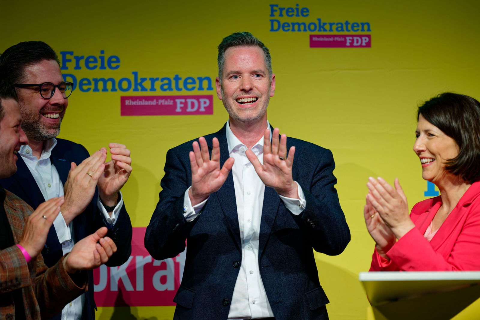 Dürr (M) stimmte die Landes-FDP auf den Wahlkampf ein.