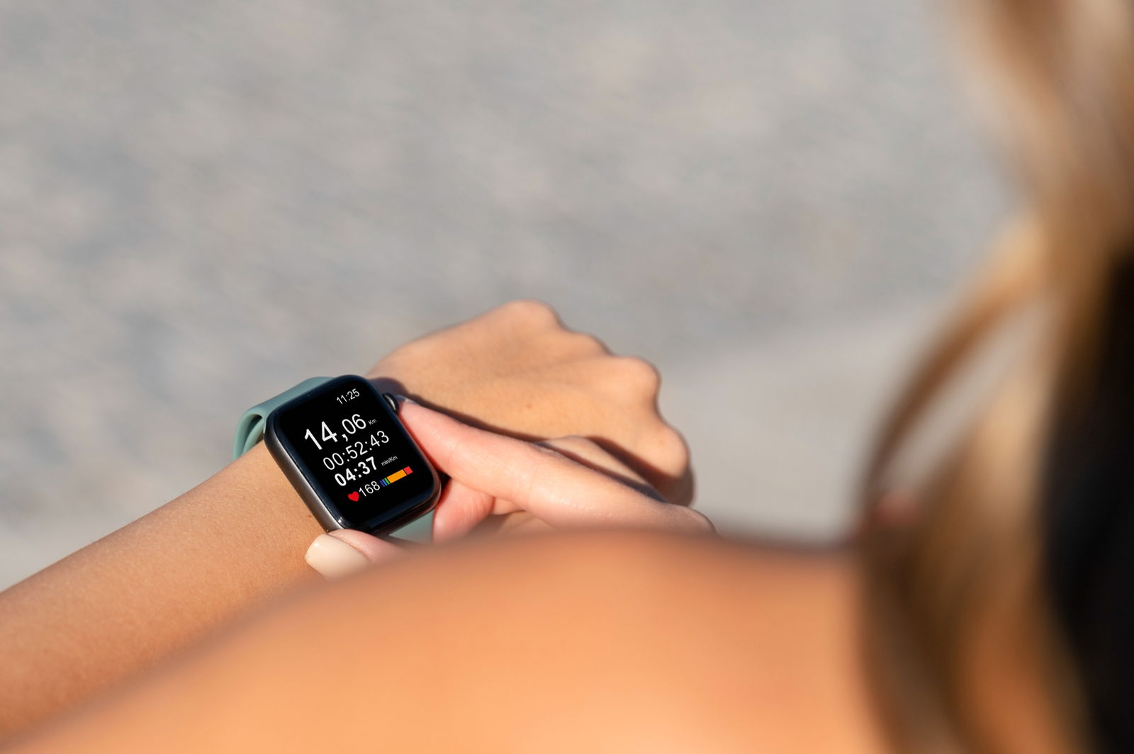Die „Deutsche Umwelthilfe“ wirft Apple irreführende Werbung für seine Smart Watch vor. Das Landgericht Frankfurt verhandelt über Vorwürfe von „Greenwashing“.