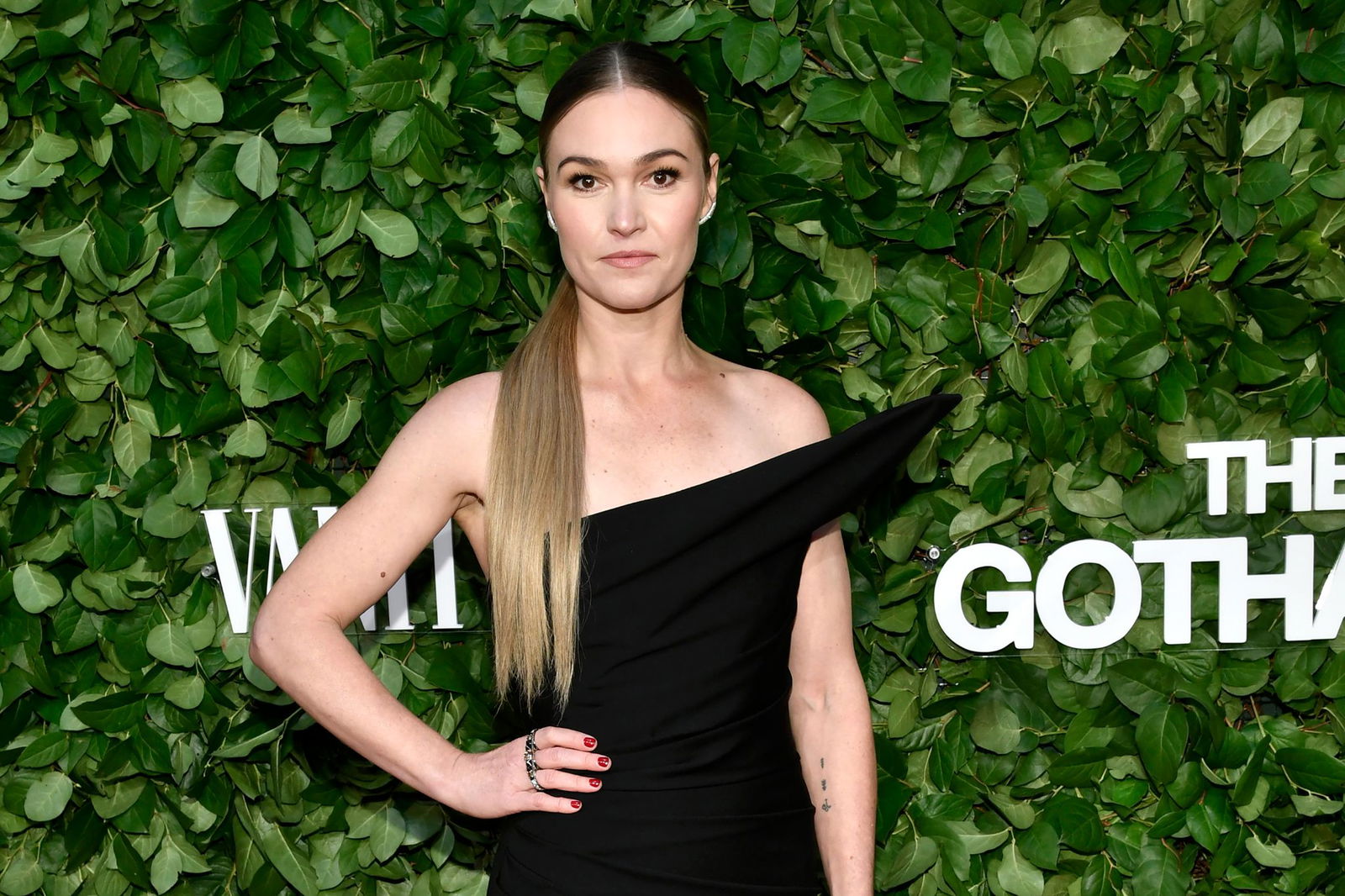 In der Romcom «10 Dinge, die ich an dir hasse» spielt Stiles die Schülerin Kat, die überhaupt keine Lust auf Romantik hat, sondern lieber Bücher liest. (Archivbild)