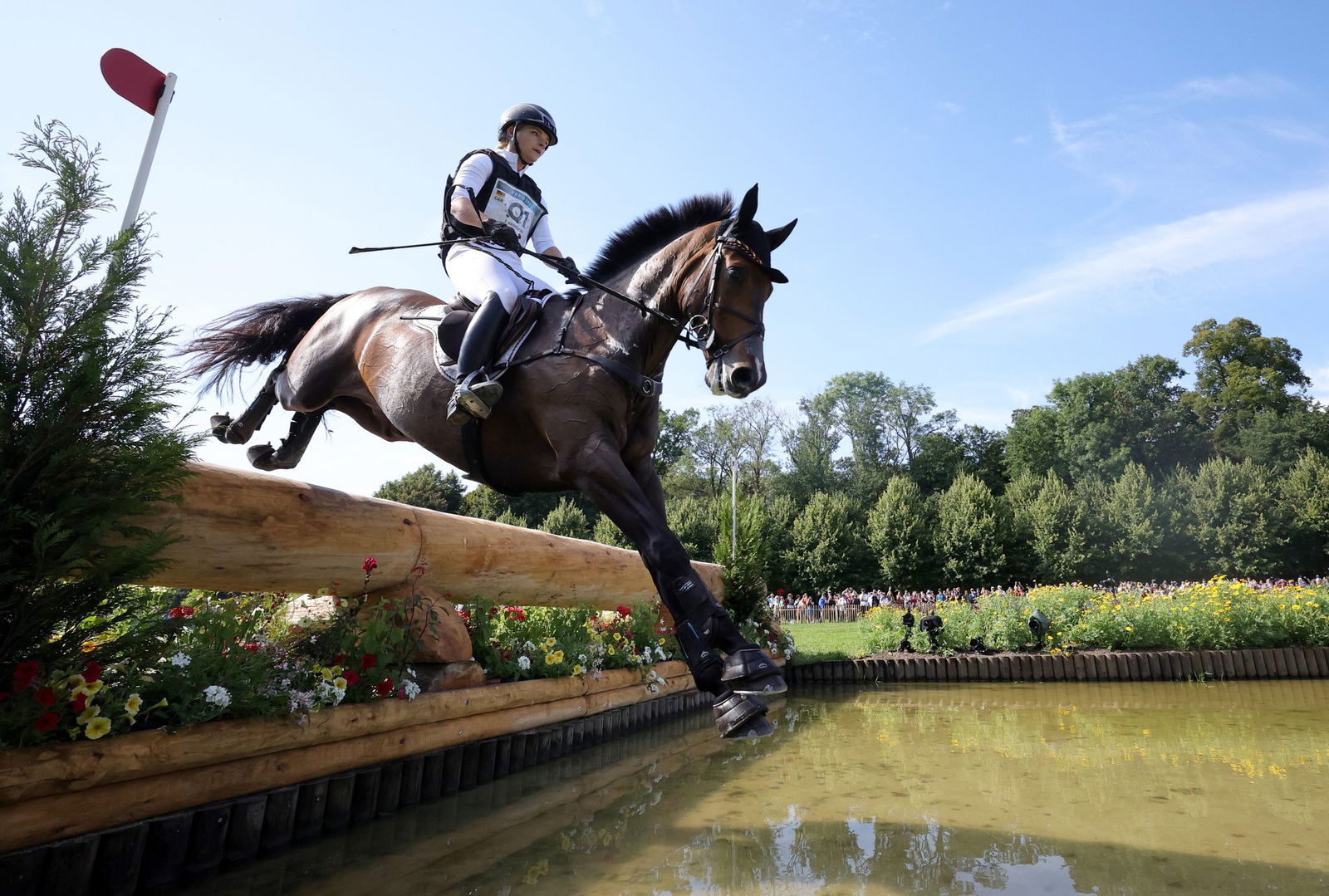 Julia Krajewski geht als Führende in die letzte Prüfung.