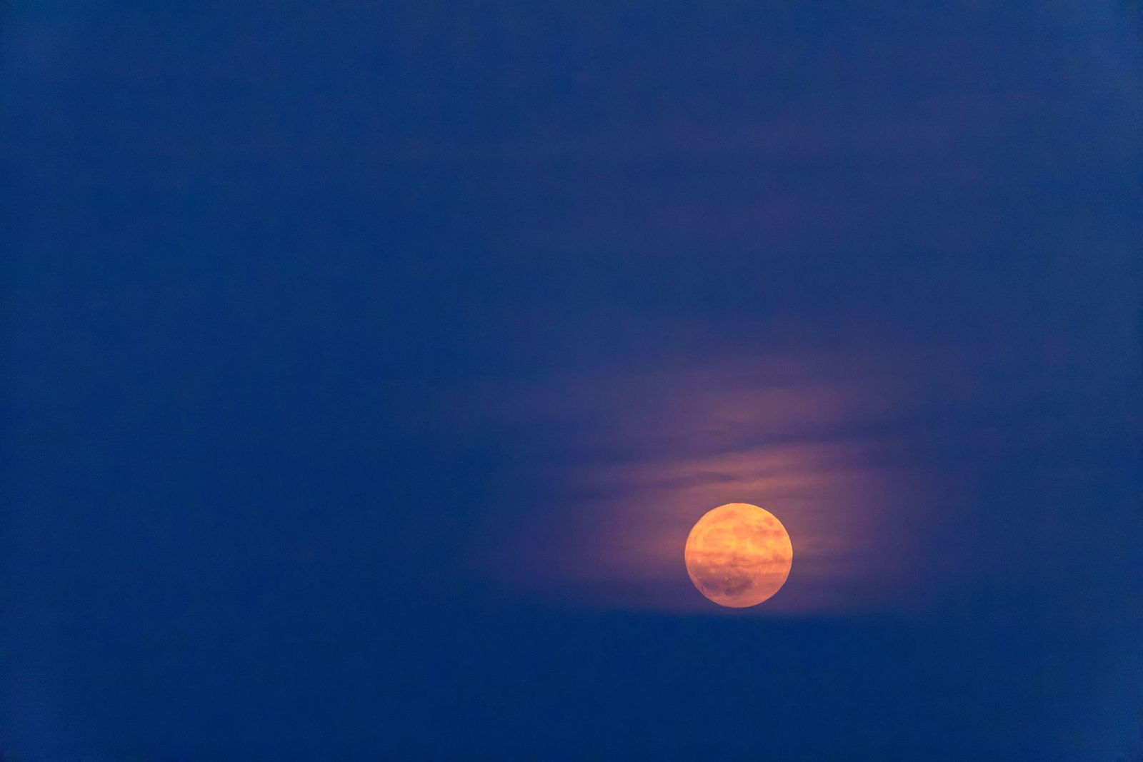 Auch heute ist der «Erdbeermond» noch zu sehen. 