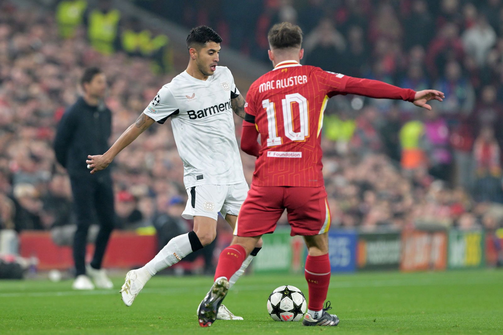 Alexis Mac Allister trägt die Nummer 10 beim FC Liverpool.