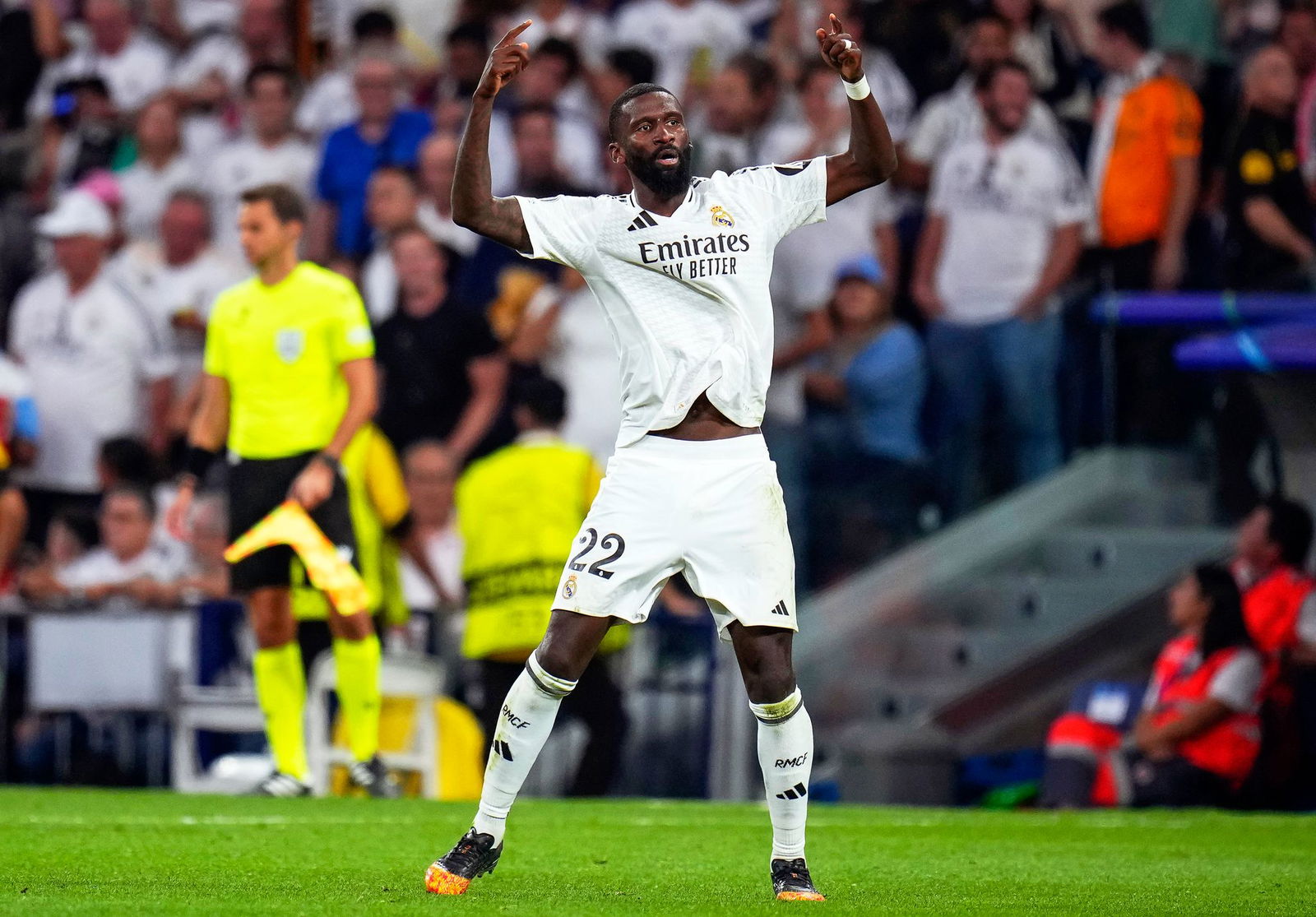 Antonio Rüdiger könnte heute Abend bei der Club-WM sein Comeback geben.