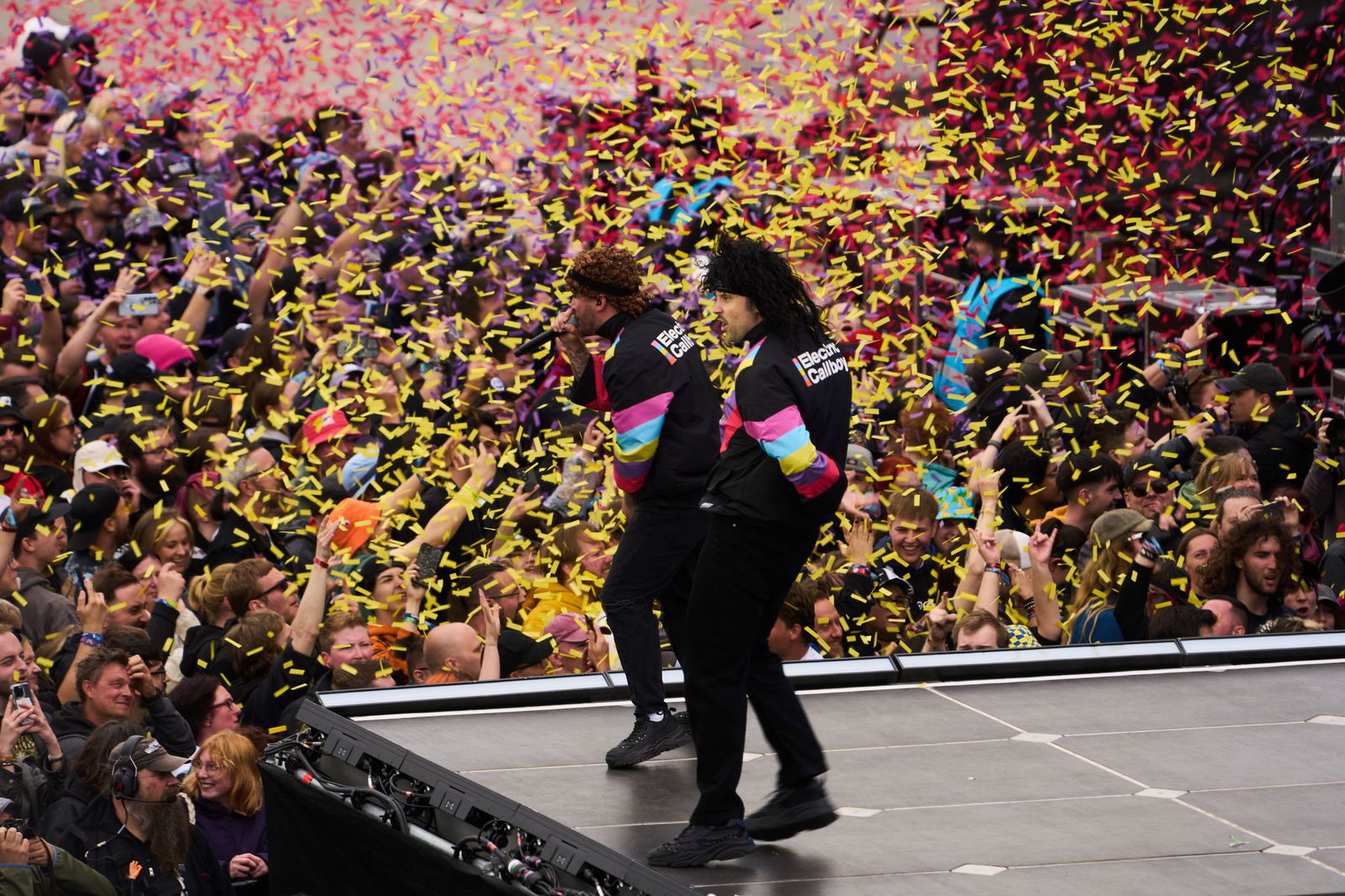 Den Anfang machten am Freitag Electric Callboy.