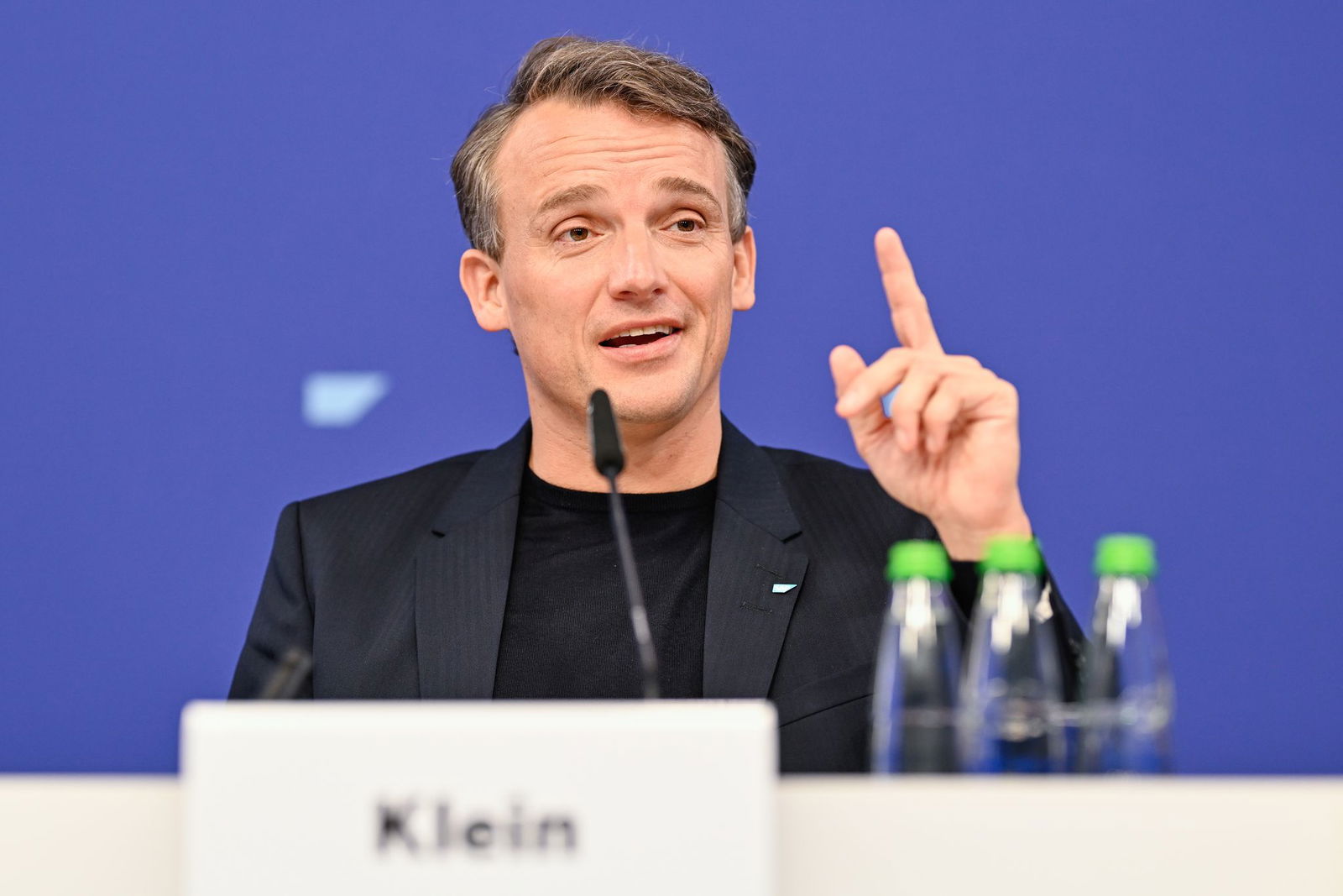 SAP-Chef Klein wehrt sich gegen Kritik wegen gestrichener Frauenquote. (Archivbild)