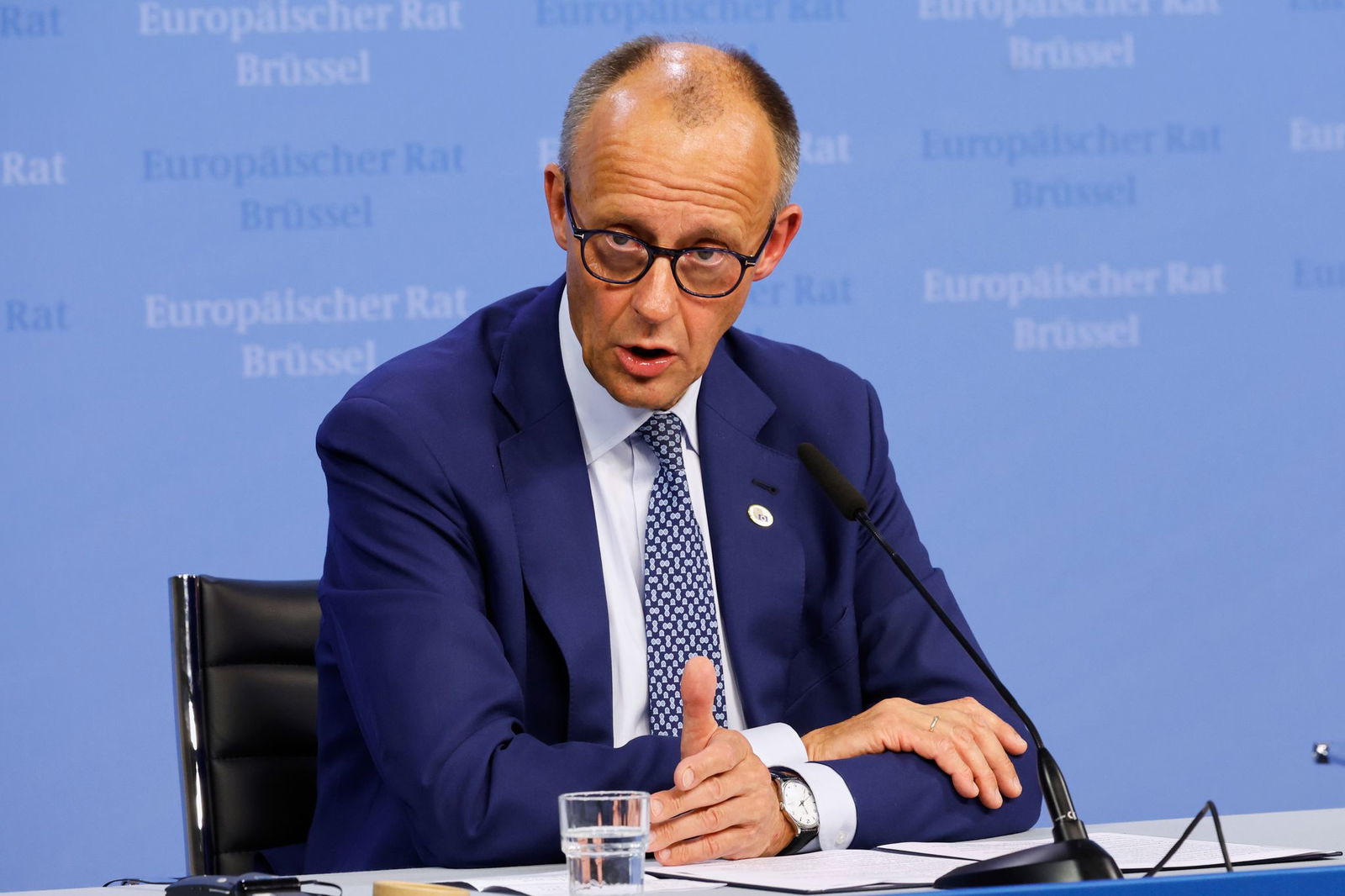 Merz will einiges anders machen und Deutschland wieder in eine echte Führungsrolle in Europa bringen. 