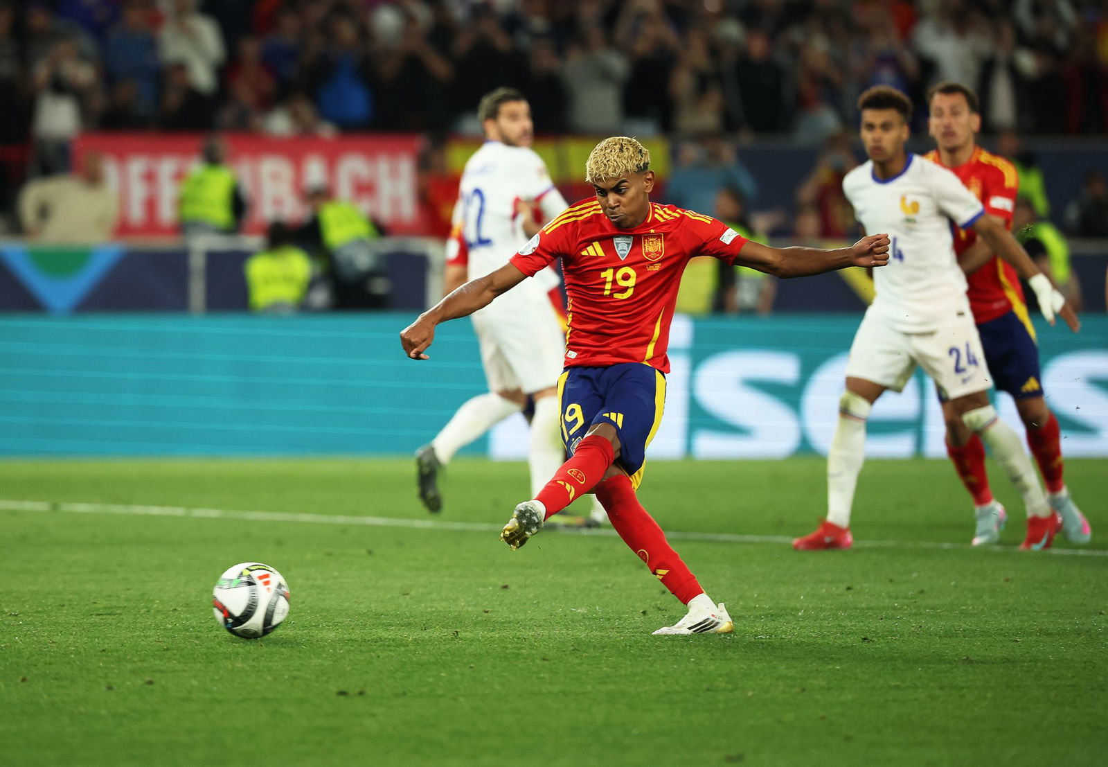 Mann des Spiels im Halbfinale gegen Frankreich: Spaniens Lamine Yamal.