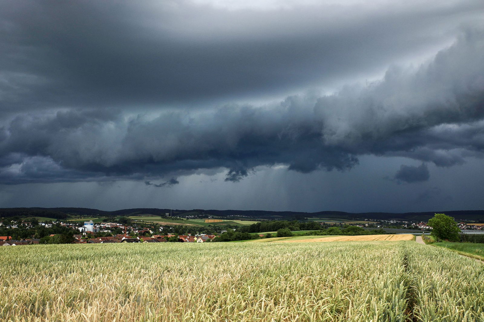  Am Wochenende ziehen voraussichtlich Unwetter über Baden-Württemberg. (Archivbild)