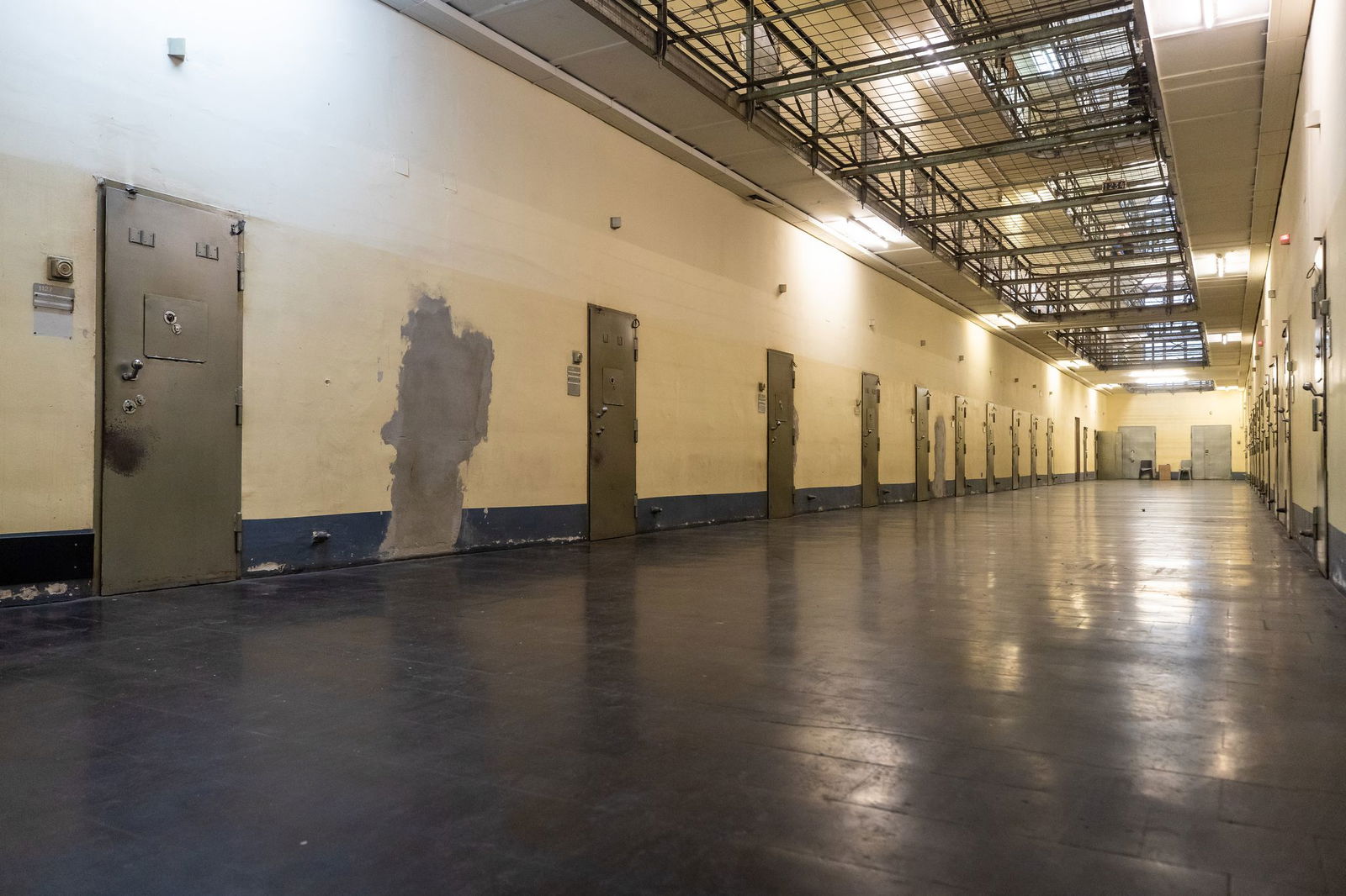 Die Zellen in der JVA Mannheim - die Untersuchungshaft kann zu Suizidgefährdung führen. (Archivbild)