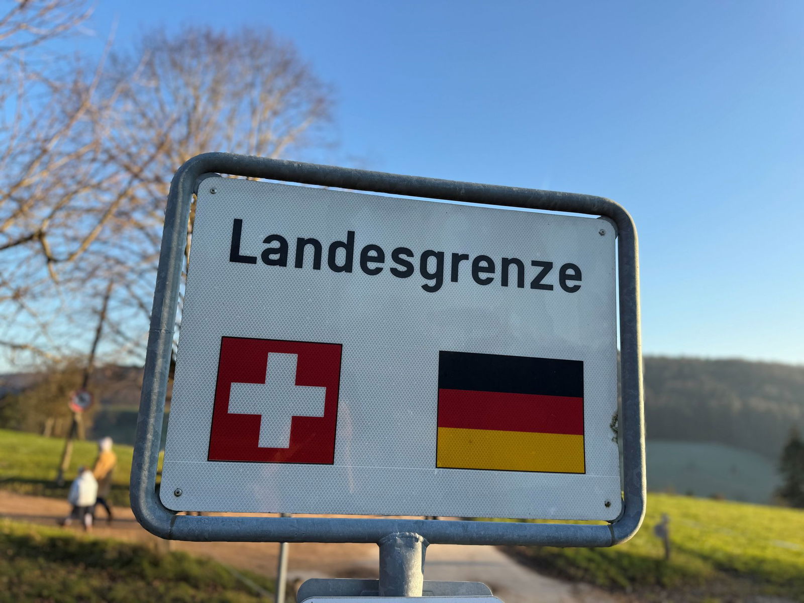 Die Schweiz ist nach den USA das beliebteste Auswanderungsziel für Rheinland-Pfälzer. (Symbolbild)