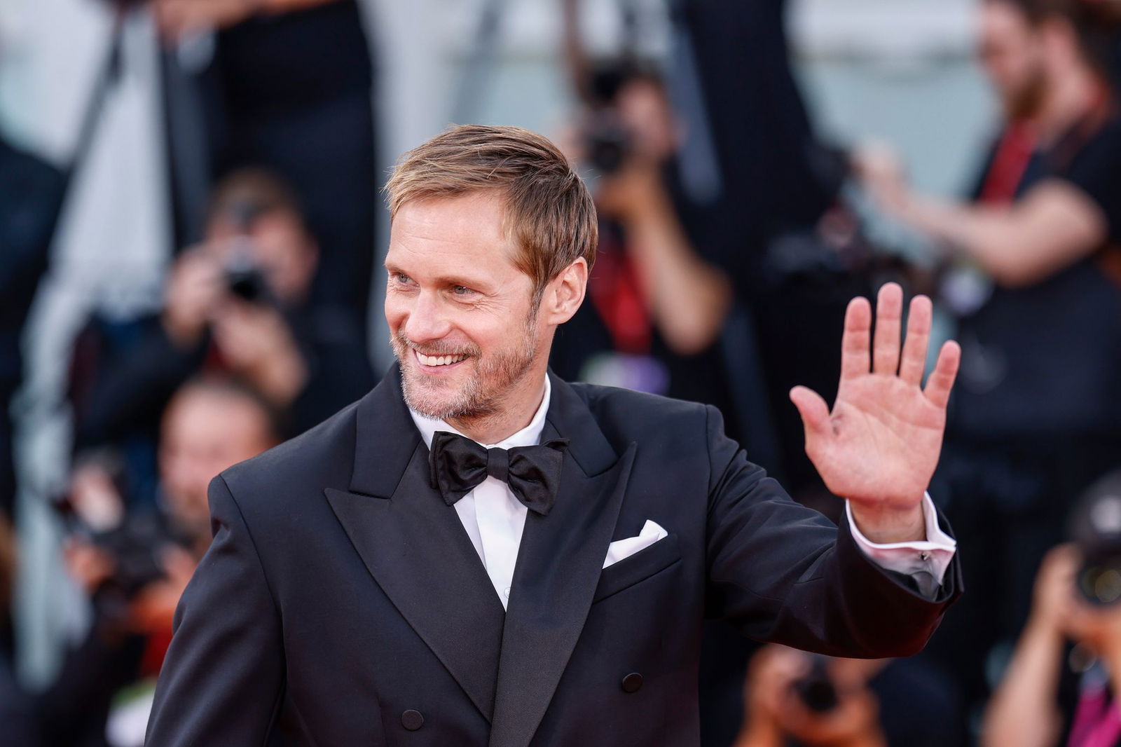 Alexander Skarsgård stand kurz davor, von seinen Agenten gefeuert zu werden. (Archivbild)