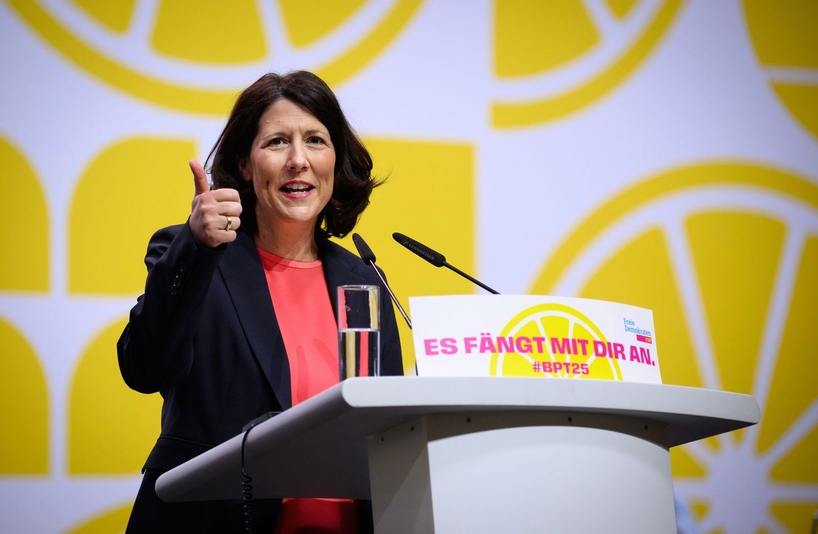 FDP-Chefin Schmitt kandidiert auf Listenplatz eins für die Liberalen. (Archivbild)