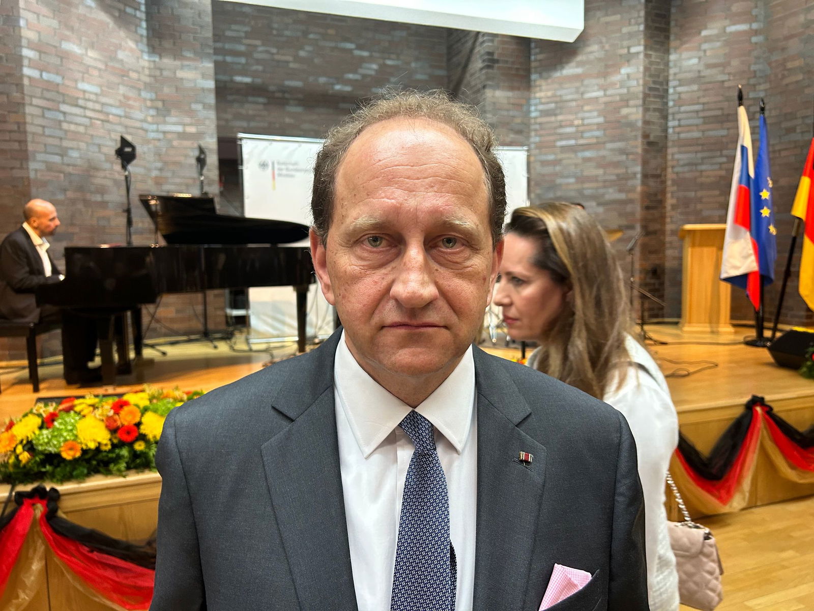 Botschafter Alexander Graf Lambsdorff wurde im Streit um die Behandlung russischer Korrespondenten in Deutschland ins russische Außenministerium einbestellt. (Archivbild) 