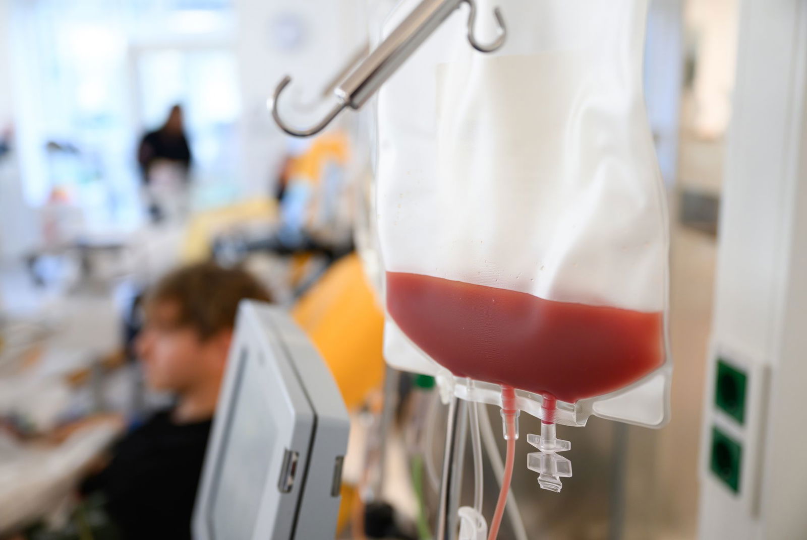 Immer mehr Menschen fallen altersbedingt aus der Knochenmarkspenderdatei raus. (Foto-Archiv)  