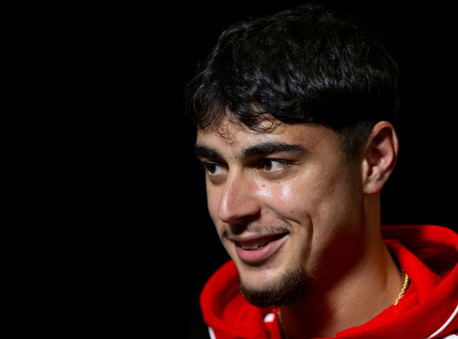 Aleksandar Pavlovic äußert sich in Charlotte zu Fußball-Kumpel Nick Woltemade.