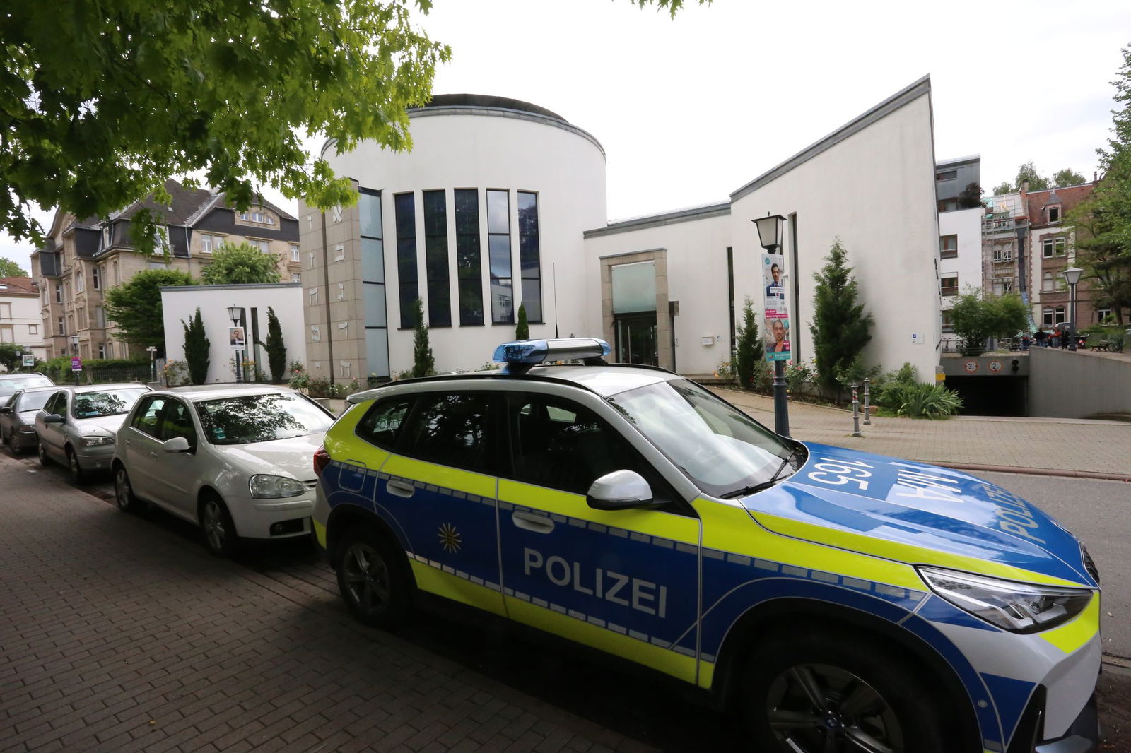 Die Polizei hat seit längerem ein wachsames Auge im Umfeld jüdischer Einrichtungen. 