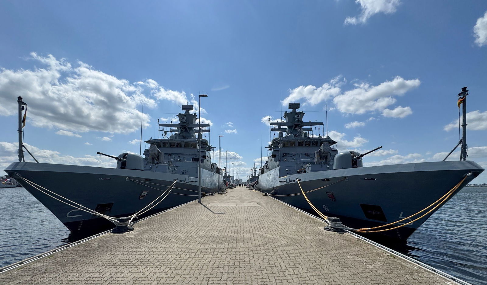 Die Korvetten «Magdeburg» und «Braunschweig» sind bereit für das Baltops-Manöver. 