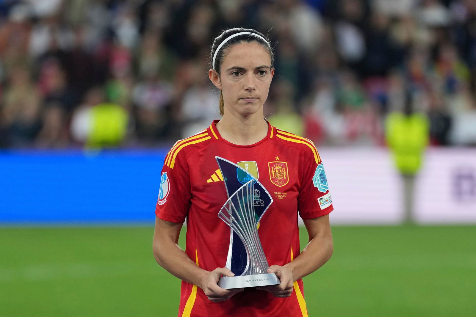 Kein Trost für Aitana Bonmatí: Auszeichnung als beste Spielerin des Turniers. 