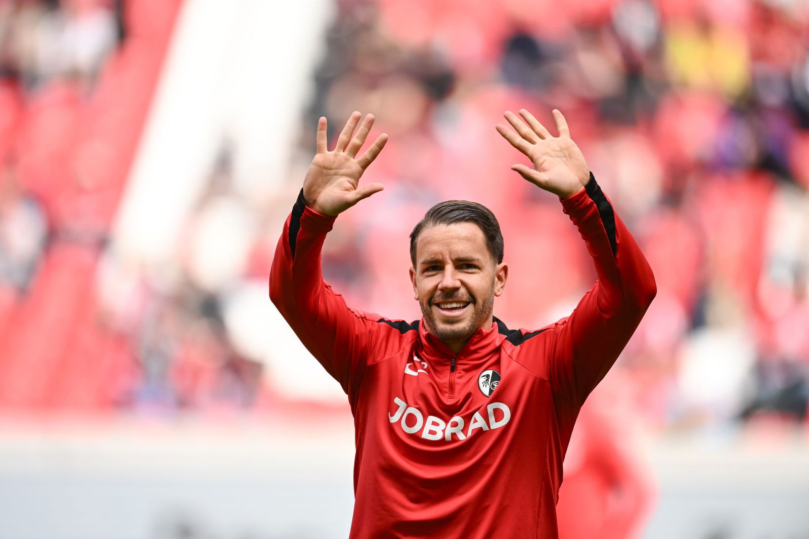 Kapitän Christian Günter ist mit dem SC Freiburg in die Vorbereitung gestartet.