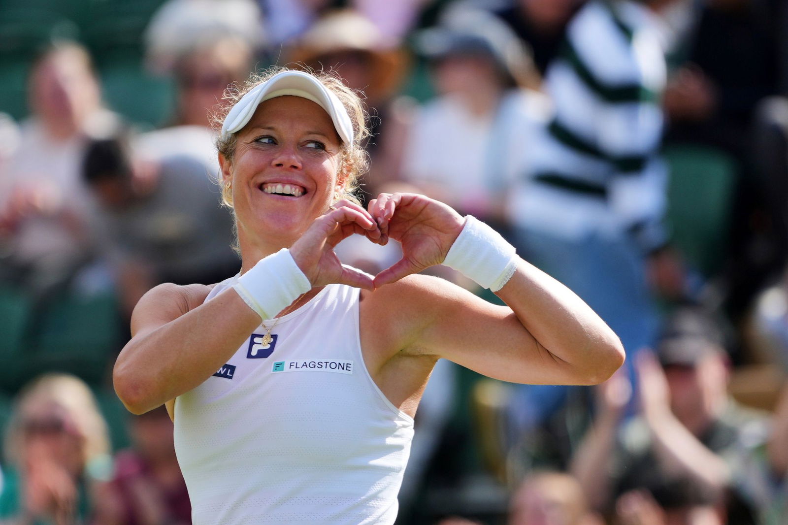 Ein Herz für die Zuschauer: Laura Siegemund feiert ihr Wimbledon-Märchen