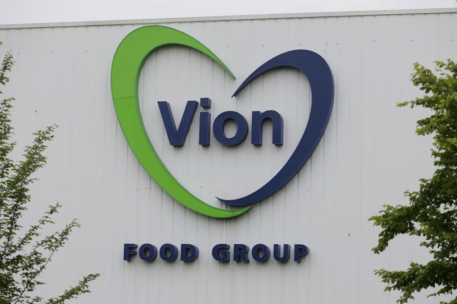 Der zweitgrößte Fleischvermarkter Deutschlands, Westfleisch aus Münster, will das Deutschlandgeschäft der Vion-Gruppe ganz oder in Teilen kaufen. Im Fokus stehen dabei Rinderschlachthöfe in Süddeutschland. (Archivbild)