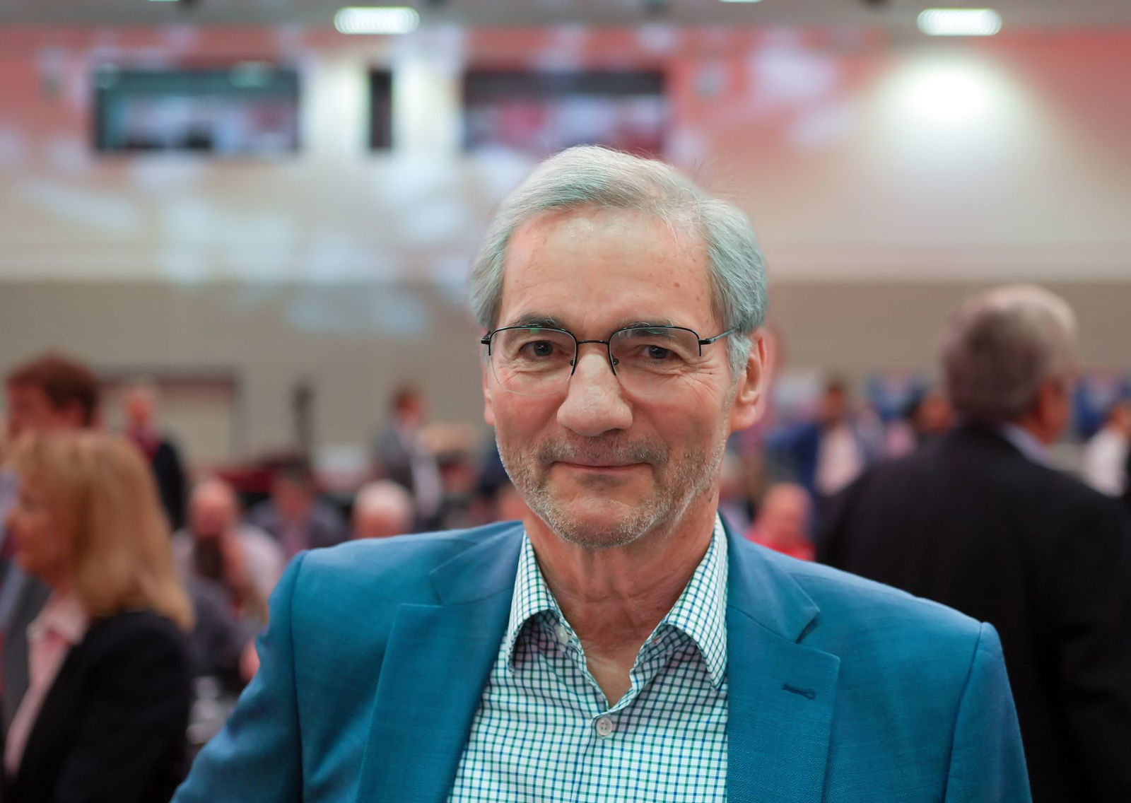 Will bestehende Kontakte nicht abreißen lassen: Matthias Platzeck. (Archivbild) 