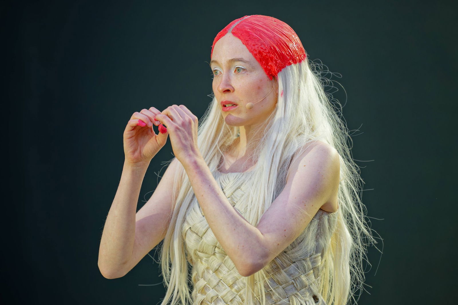 Kriemhild Hamann als zunächst zerbrechliche, dann rachedurstige Kriemhild. (Archivfoto)