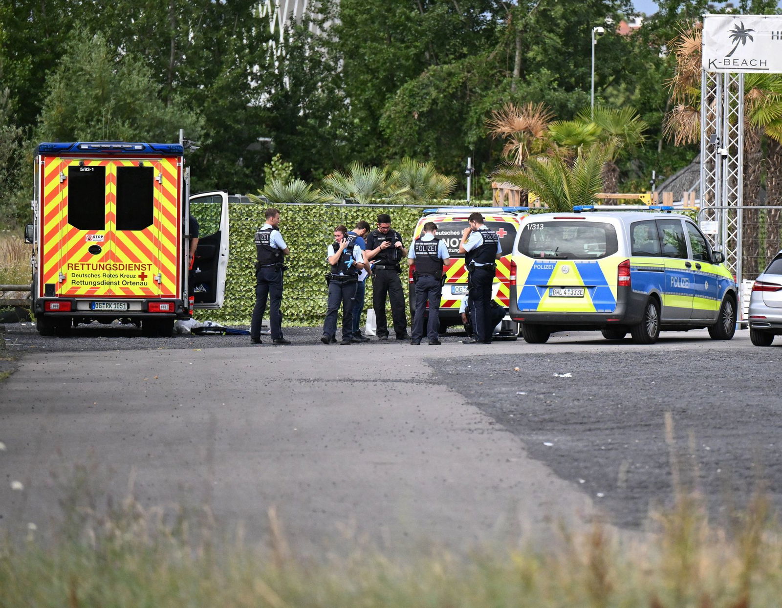 Der Mann war von einer Fußgängerbrücke gesprungen. (Archivbild)