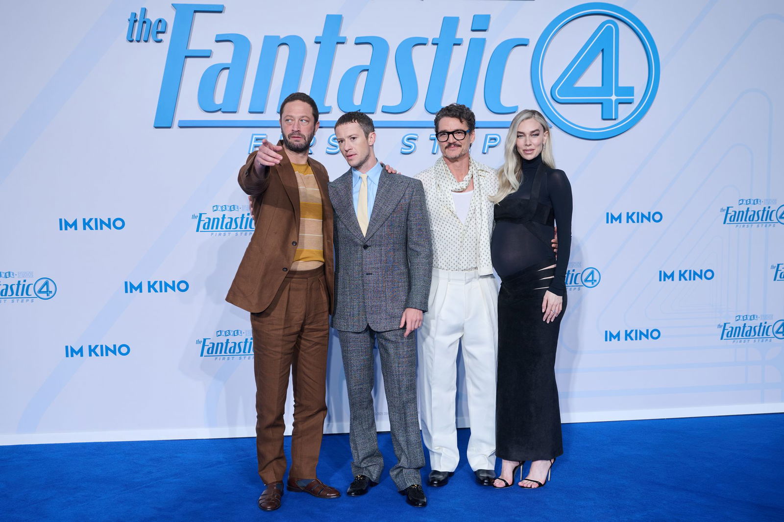 Die Schauspieler Ebon Moss-Bachrach (l-r), Joseph Quinn, Pedro Pascal und Vanessa Kirby präsentierten ihren neuen Film in Berlin.