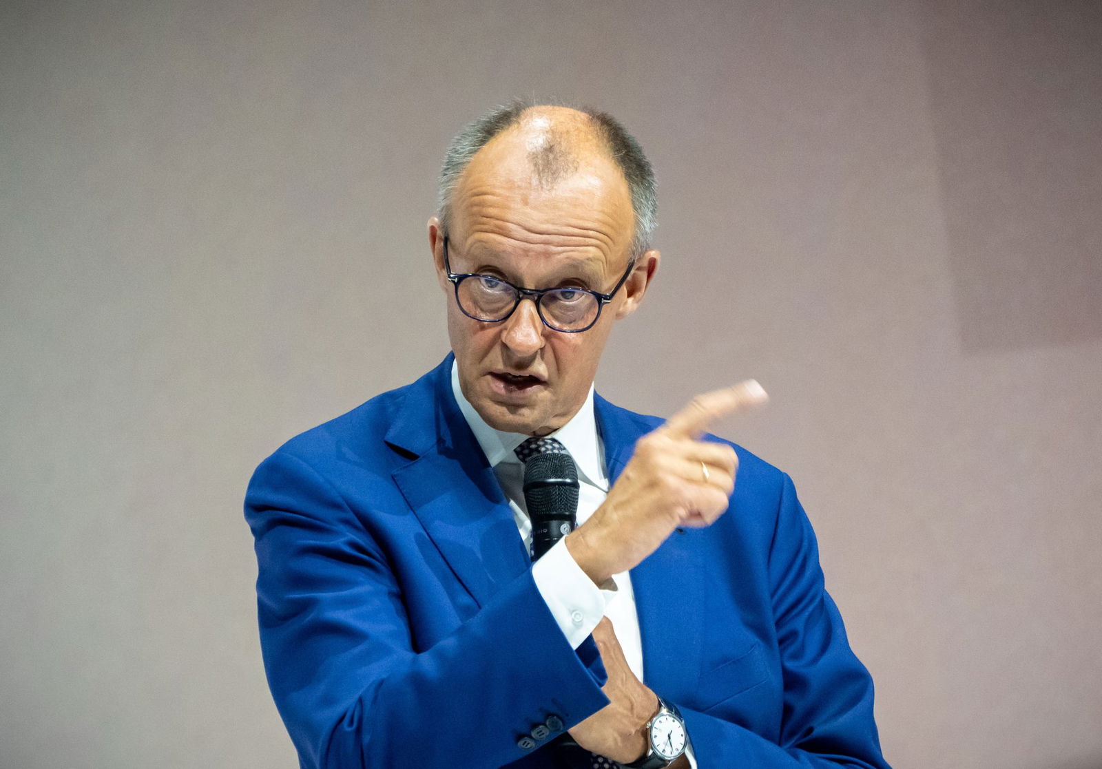 Kanzler Merz will Ehrlichkeit zur Handlungsmaxime der Regierung machen.