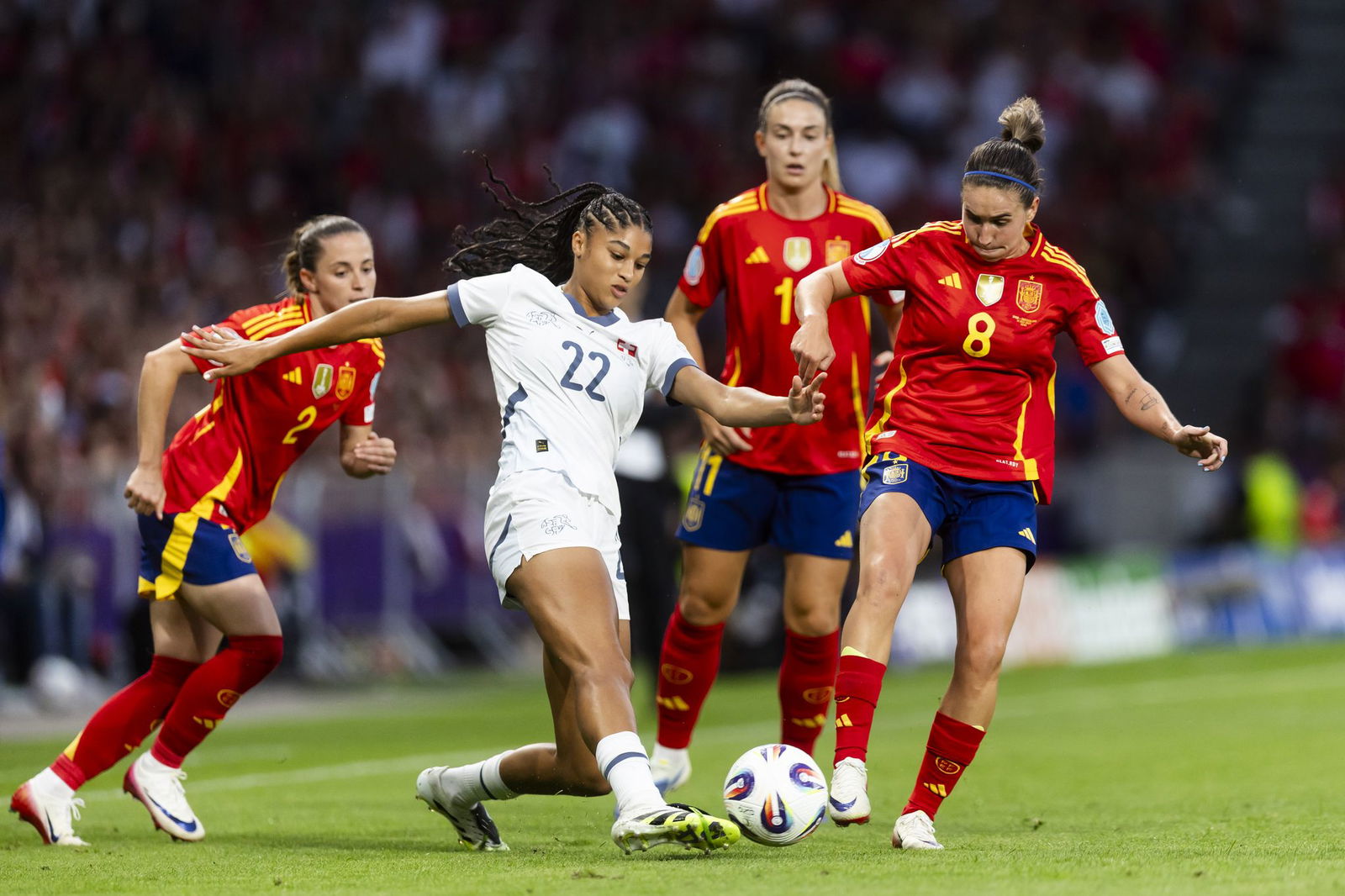 Eine gegen viele: schwerer Stand für Supertalent Sydney Schertenleib.