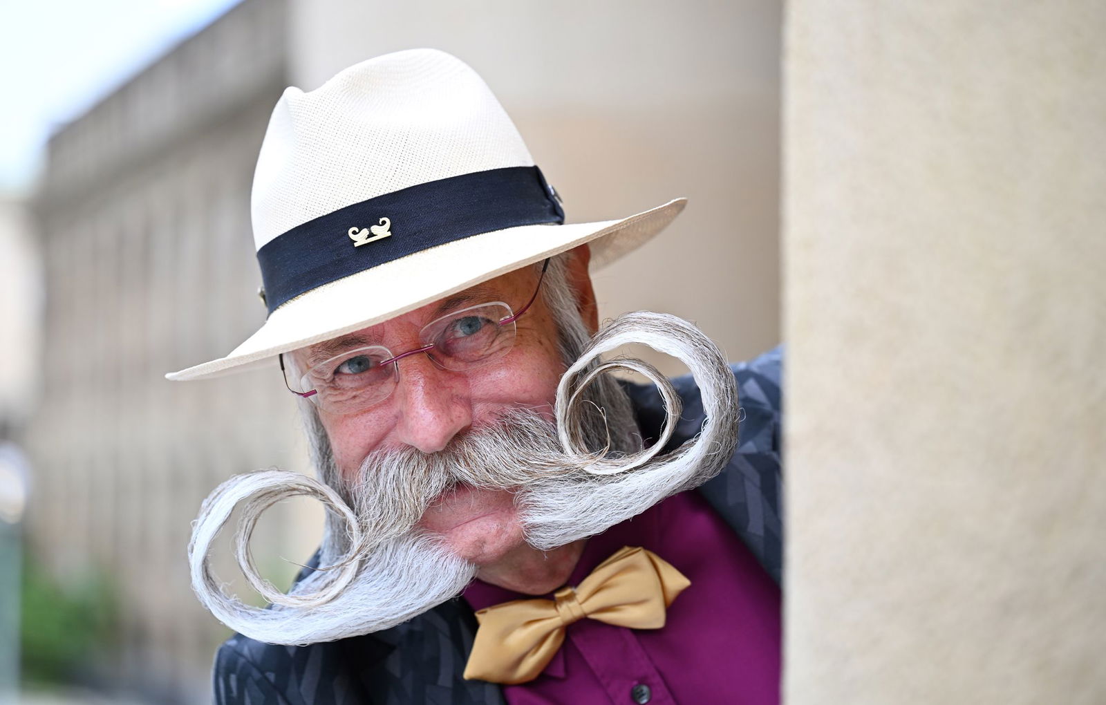 Sein Bart sei mehr als 50 Jahre alt, sagt der Bartweltmeister.