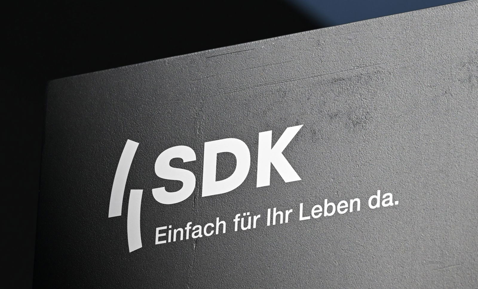 Die SDK verdient ihr Geld vor allem mit Krankenversicherungen. (Archivbild) 
