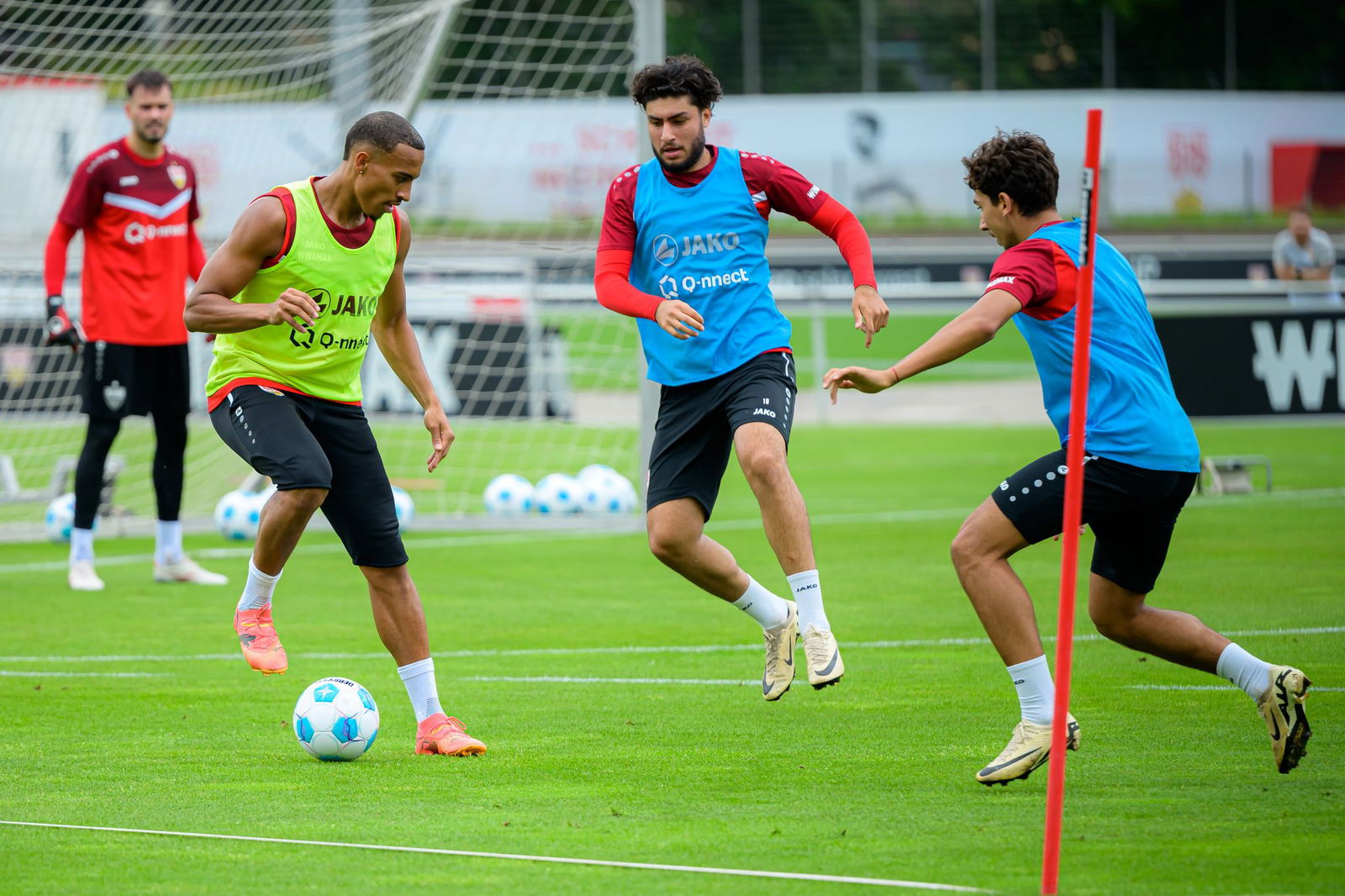 Wahid Faghir (M) spielt künftig wieder in seiner dänischen Heimat.