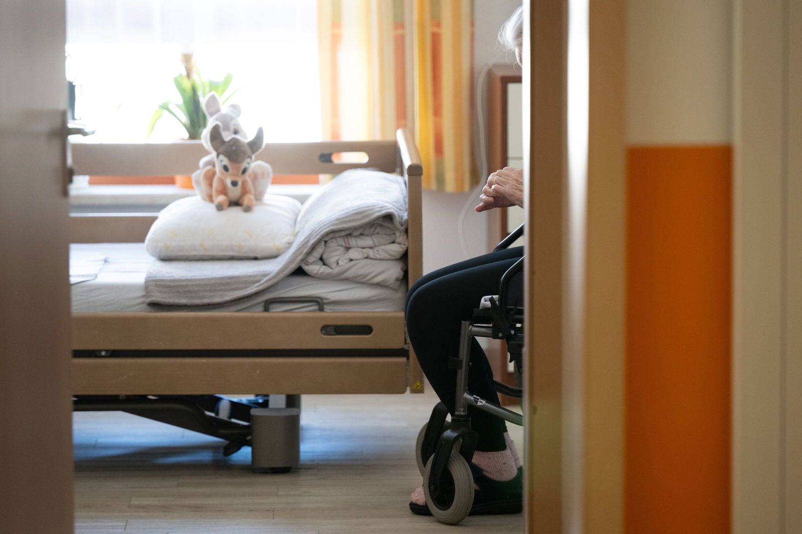 Heimplätze werden für Pflegebedürftige immer teurer. (Archivbild)