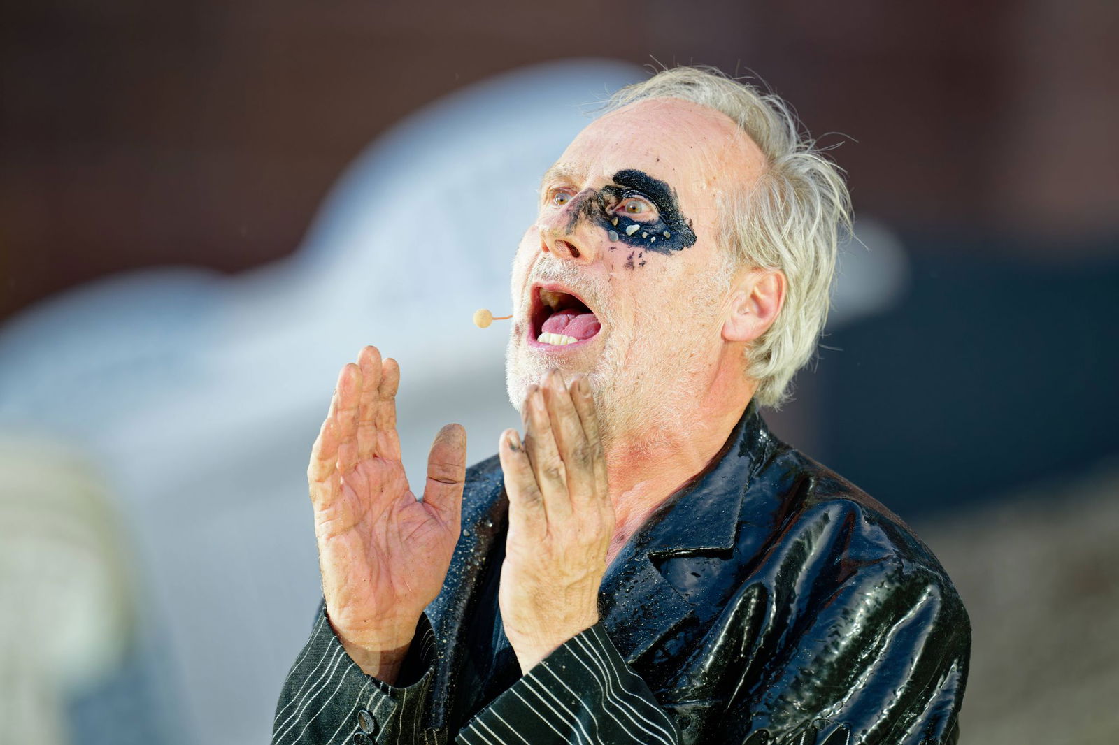 Ex-"Tatort"-Ermittler Koch steht bis Ende Juli als Hagen auf der Nibelungenbühne in Worms.