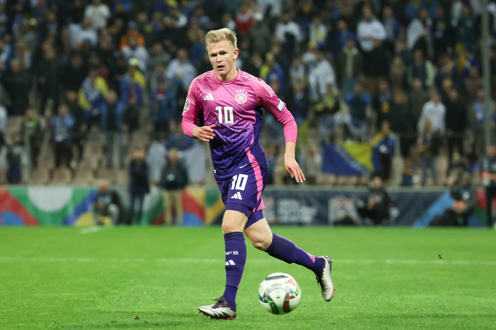 Nationalstürmer Jonathan Burkardt wechselt vom FSV Mainz 05 zu Eintracht Frankfurt.