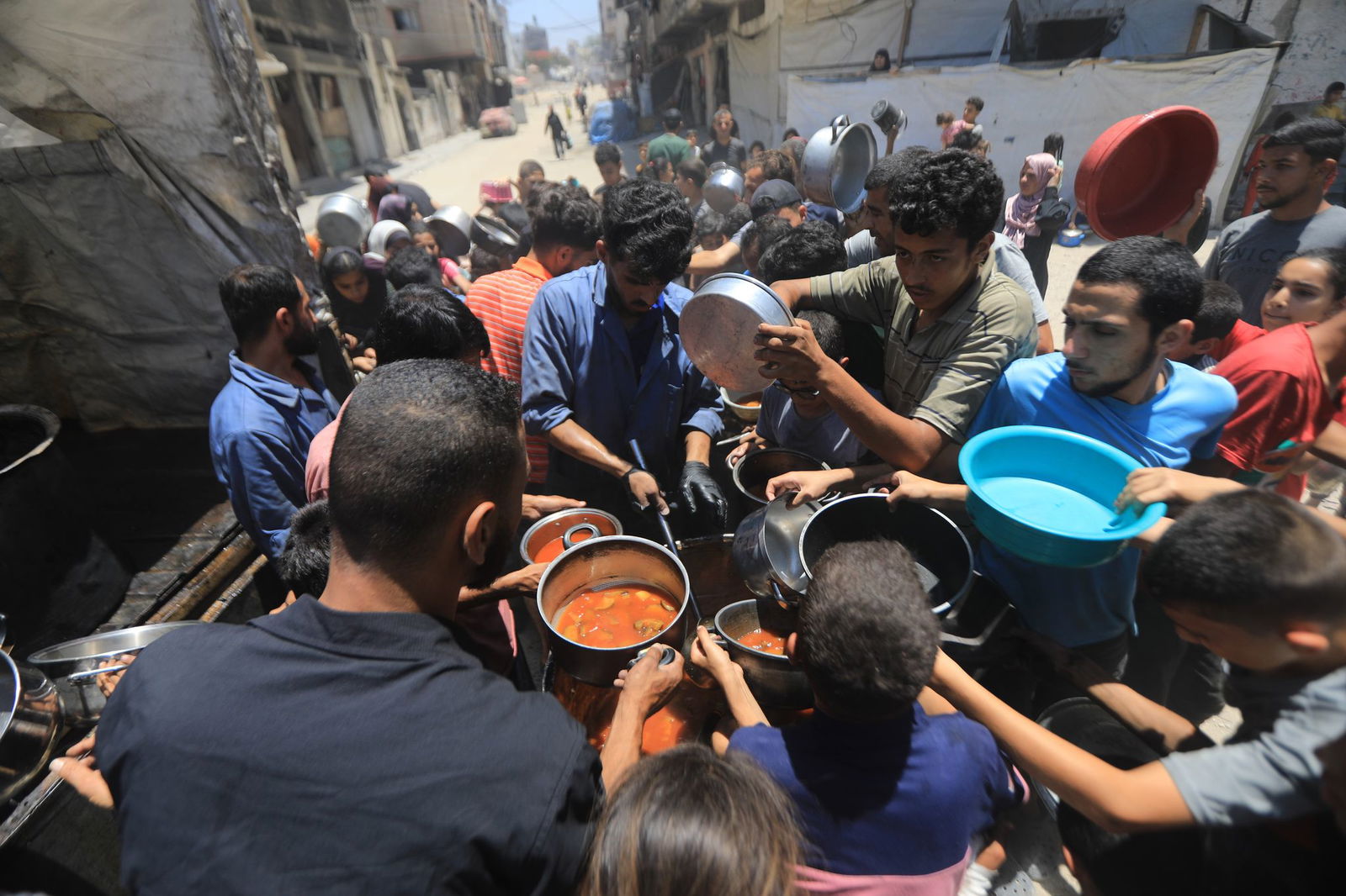 Mehrere Gemeinden in Gaza haben wegen ausbleibender Treibstoffversorgung die Einstellung kommunaler Dienstleistungen angekündigt. (Archivbild) 