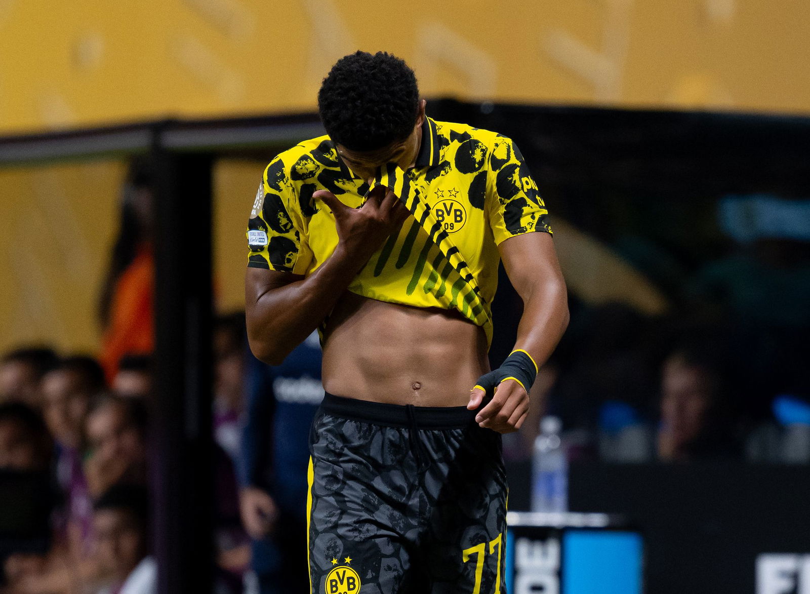 Jobe Bellingham fehlt Borussia Dortmund nach der zweiten Gelben Karte gegen Real Madrid.