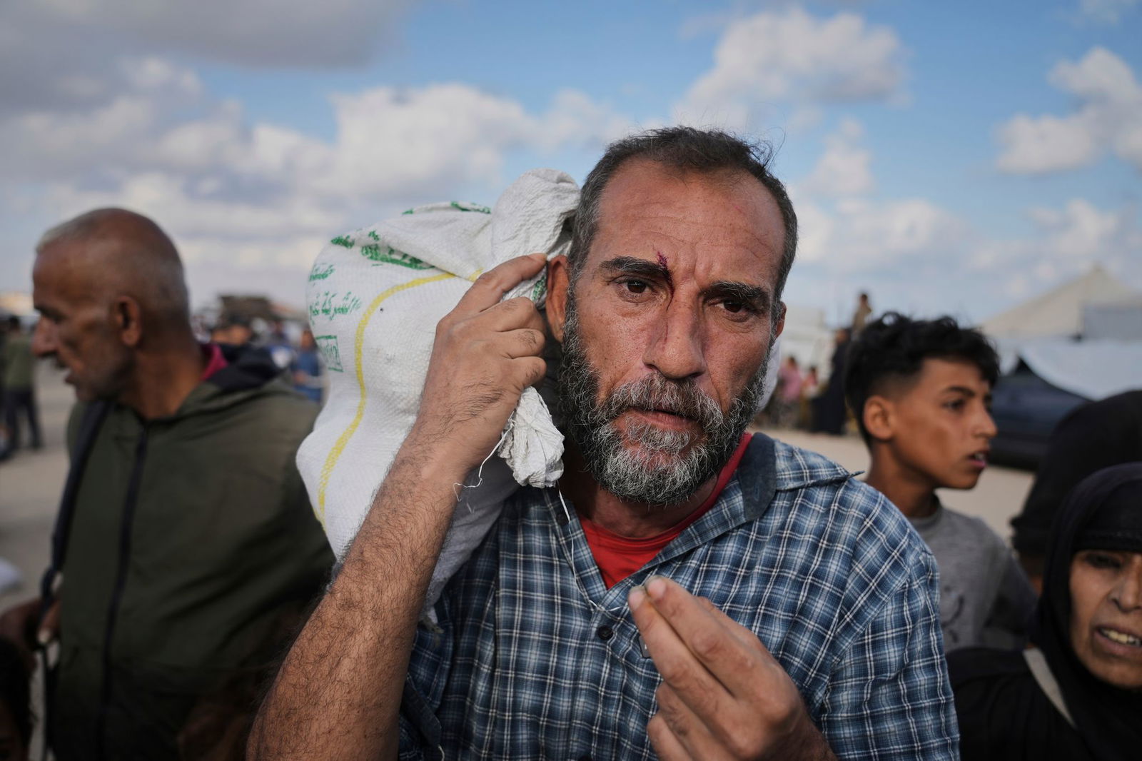 Die Gaza Humanitarian Foundation verteilt Lebensmittel an die Palästinenser im Gazastreifen. Sie ist umstritten - vor allem wegen der vielen getöteten und verletzten Zivilisten im Umfeld der Lebensmittelverteilung. (Archivfoto)