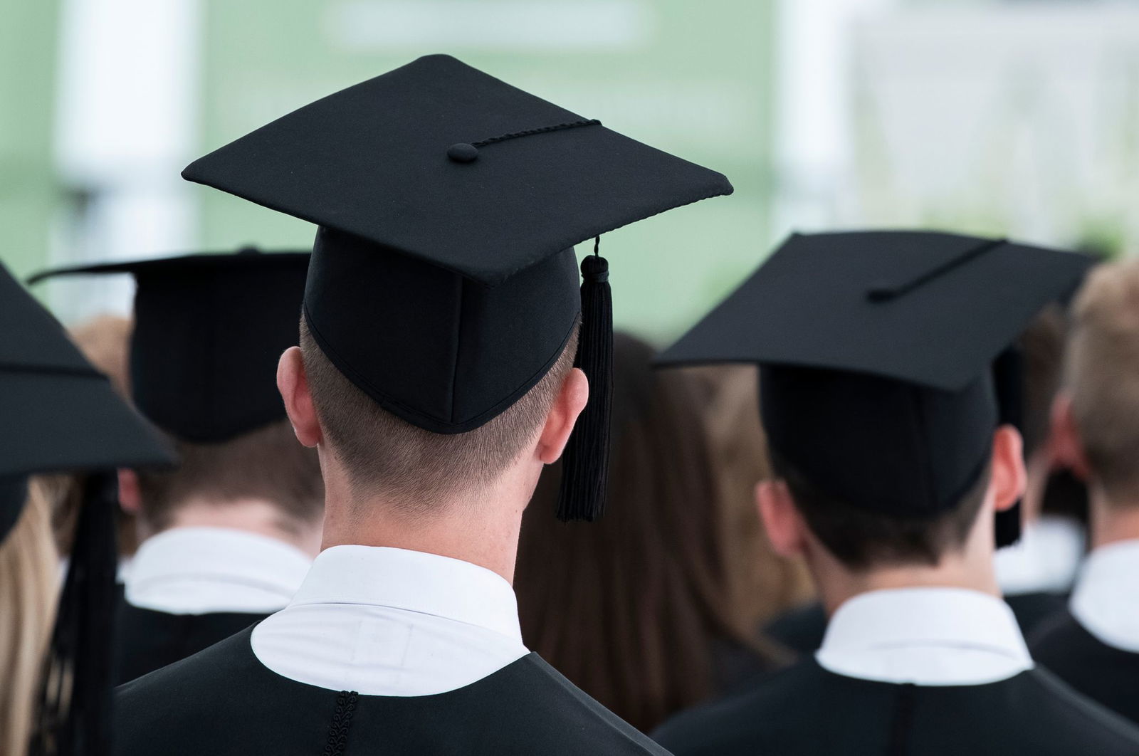 Die höchste Bachelorabschlussquote gibt es nach acht Semestern bei den Rechts-, Wirtschafts- und Sozialwissenschaften, die niedrigste bei den Geisteswissenschaften. (Archivbild)