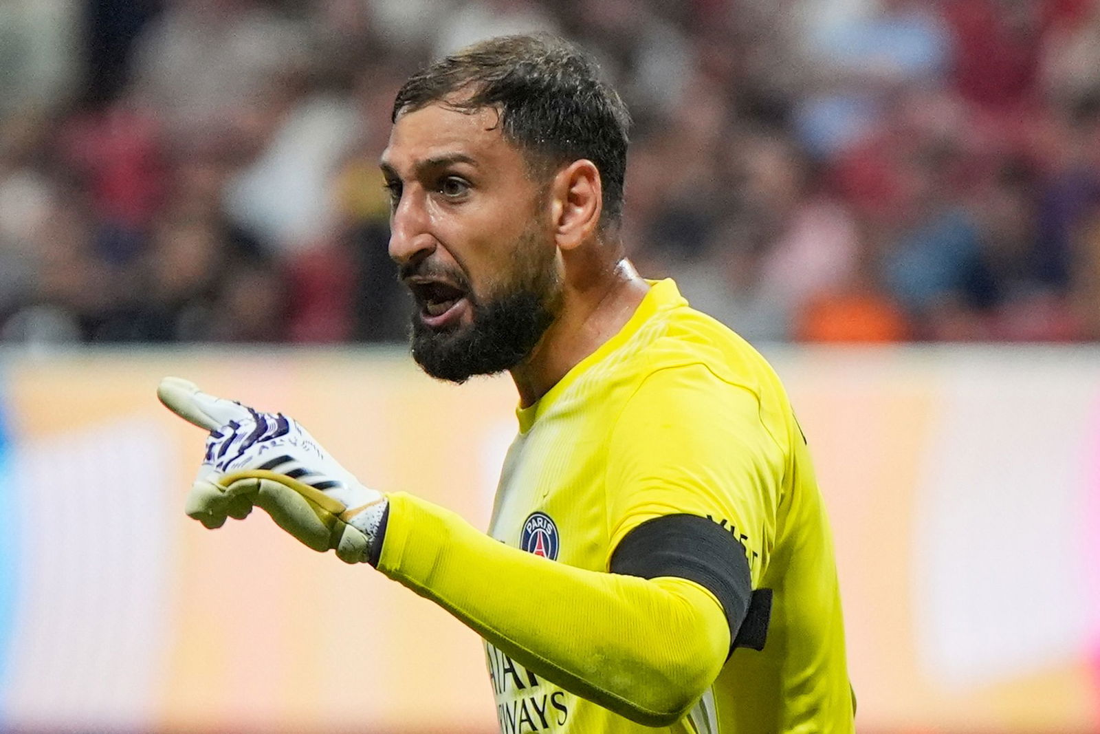 PSG-Torwart Gianluigi Donnarumma rauschte in Jamal Musiala. War sein Einsatz zu riskant?