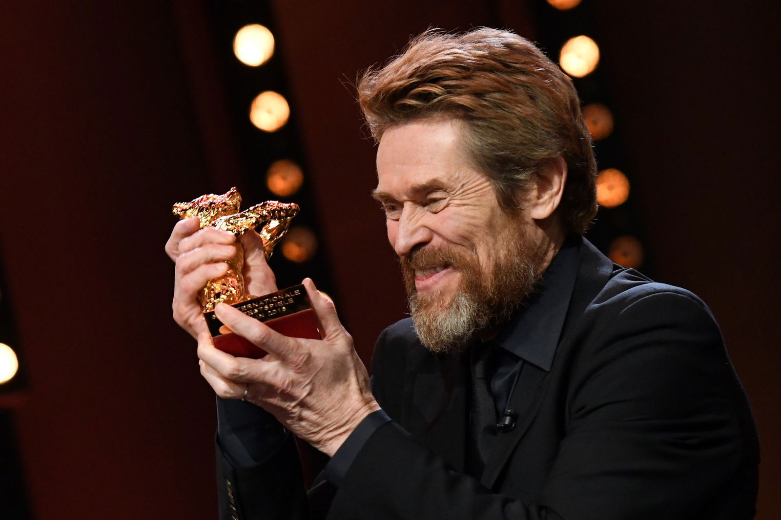 Willem Dafoe freut sich über den Preis für sein Lebenswerk. (Archivbild)