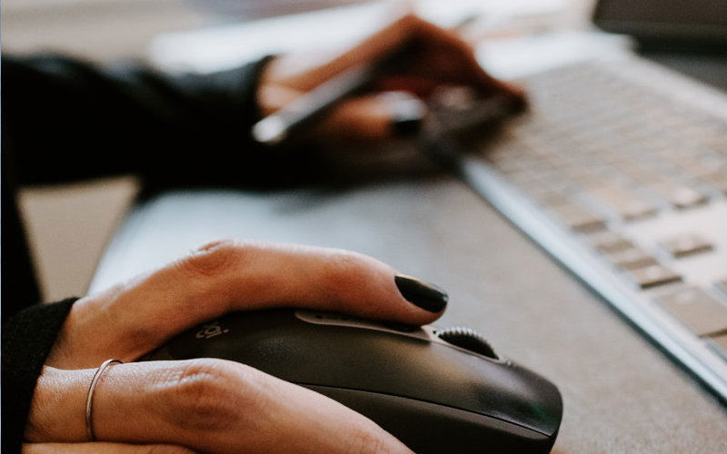 hände rau an der maus