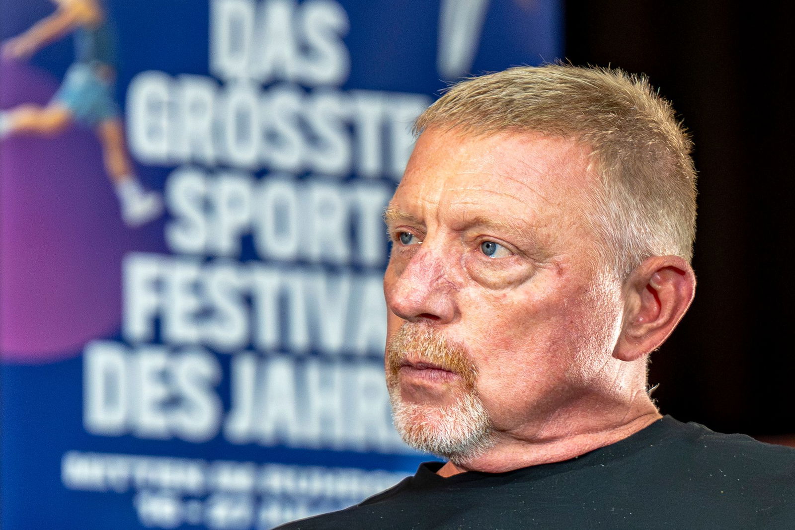 Bewegt sich mittlerweile ohne Verkleidung in der Öffentlichkeit: Boris Becker. 