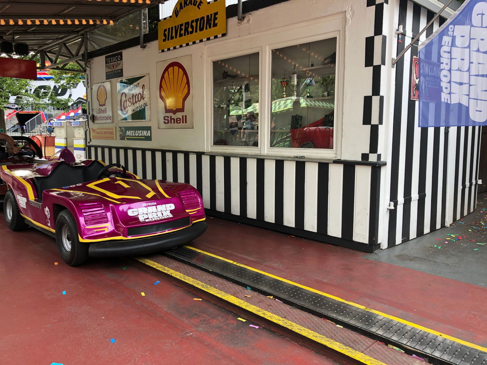 Die Silverstone-Bahn ist ein Traditionsfahrgeschäft im Europa-Park. (Archivibild)