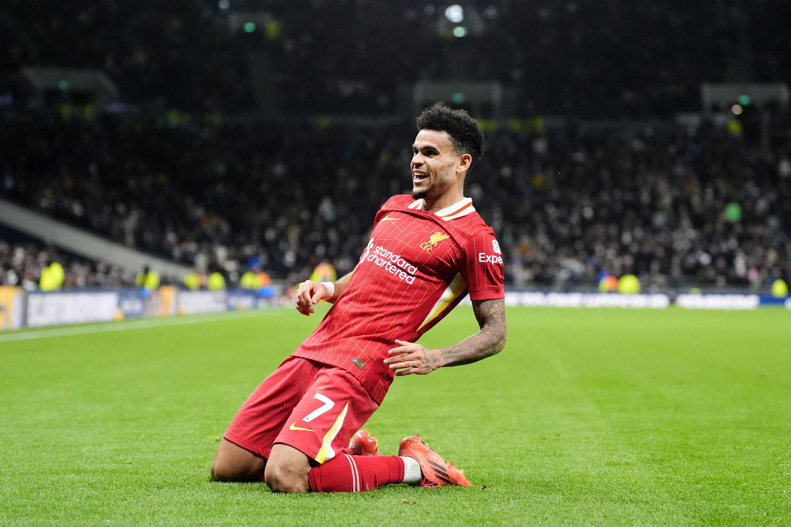 Luis Díaz soll die Offensive in München verstärken.