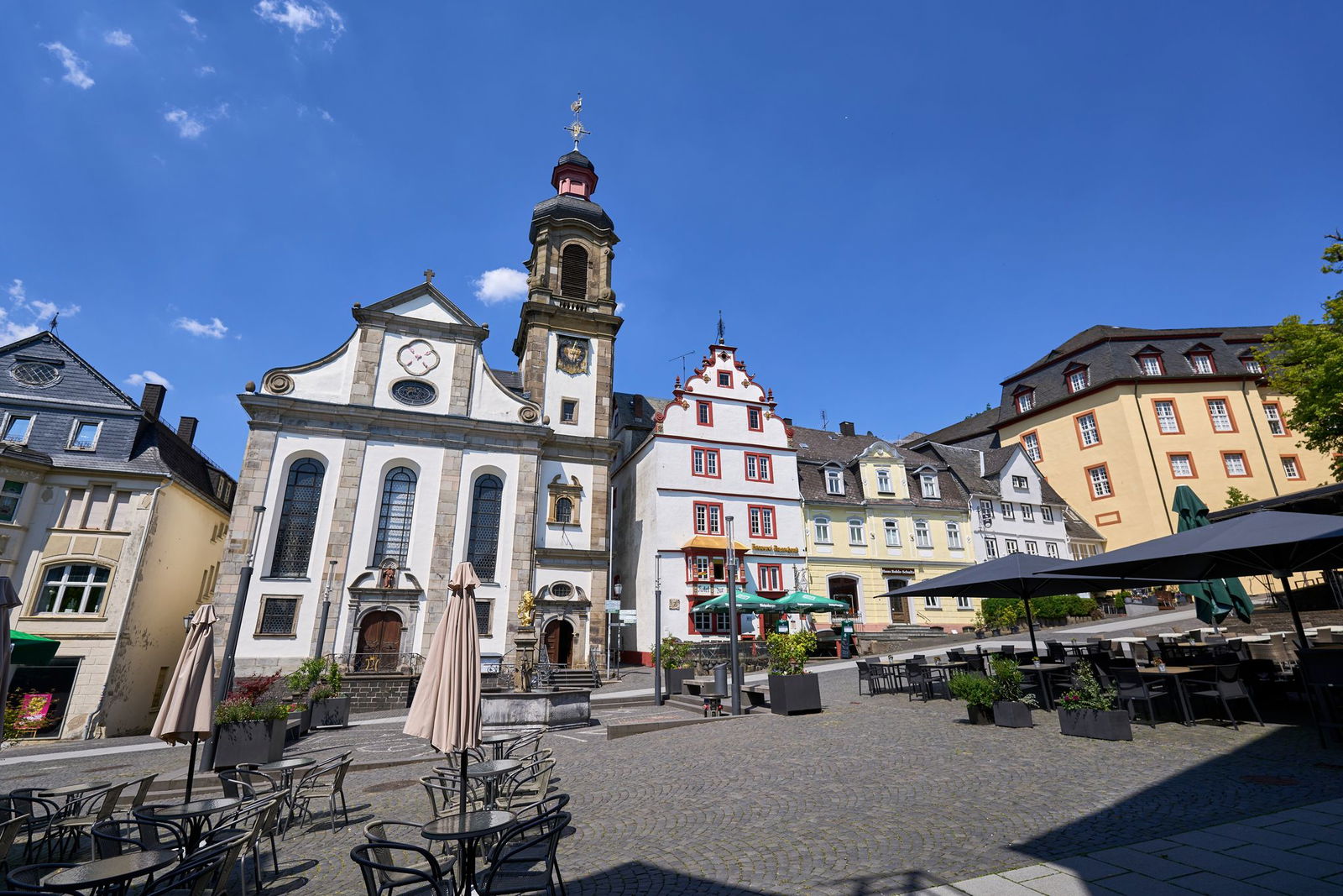 Einmal die Geschichte der eigenen Stadt kennenlernen – viele Städte bieten Führungen an. (Symbolbild)